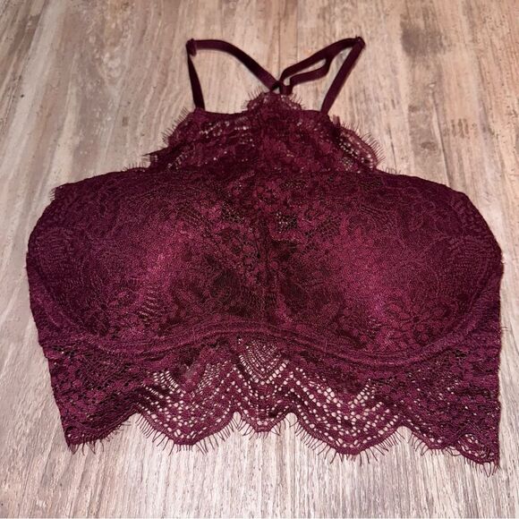 Victoria's secret PINK Eyelash Lace High Neck Push Up Bralette sz XSmall - Picture 1 of 12